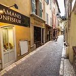 Lovely Air-conditioned - Vieil Apartment Antibes