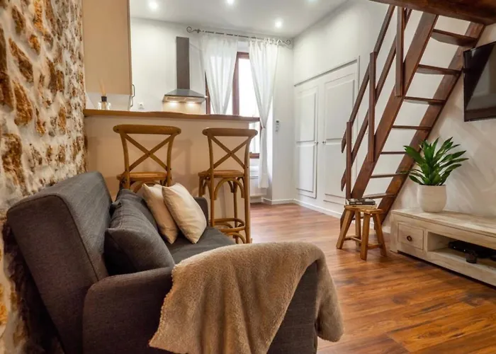 Appartement Lovely Air-conditioned - Vieil *