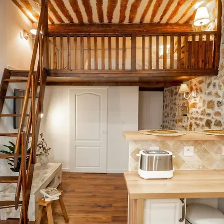 Lovely Air-conditioned - Vieil Apartmán Antibes