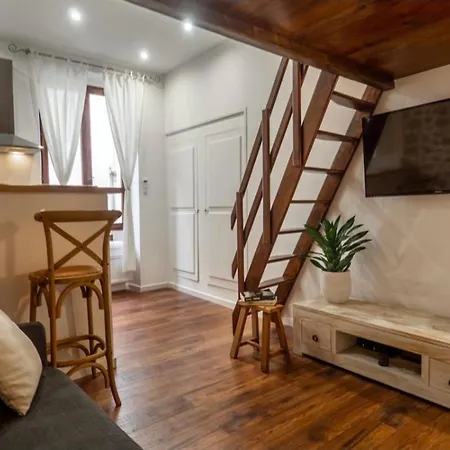 Lovely Air-conditioned - Vieil Apartmán Antibes